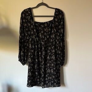 Chic Black Floral Long Sleeve Dress